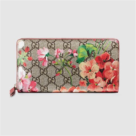 gucci supreme blooms wallet 410068|Gucci Wallet GG Supreme Blooms Pink .